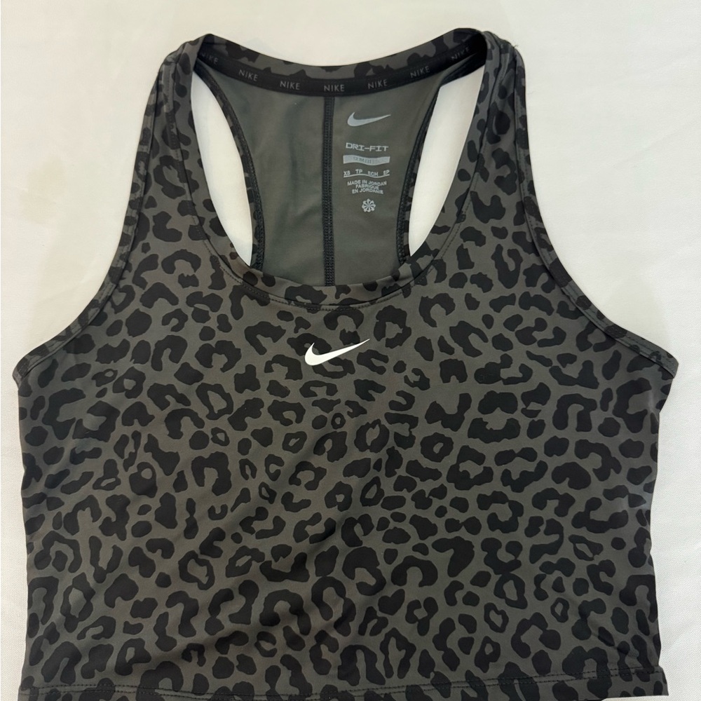 Nike Leopard Print Slim Fit Tank size XS